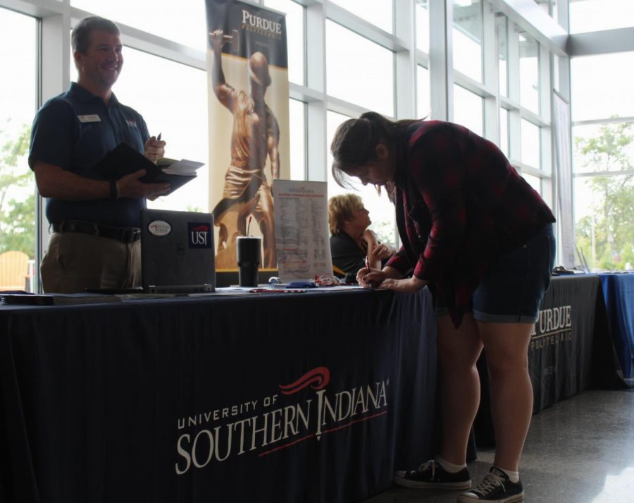 Students browse future options at annual Transfer Fair