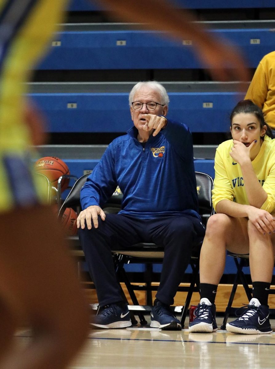 Coach Meeks to retire