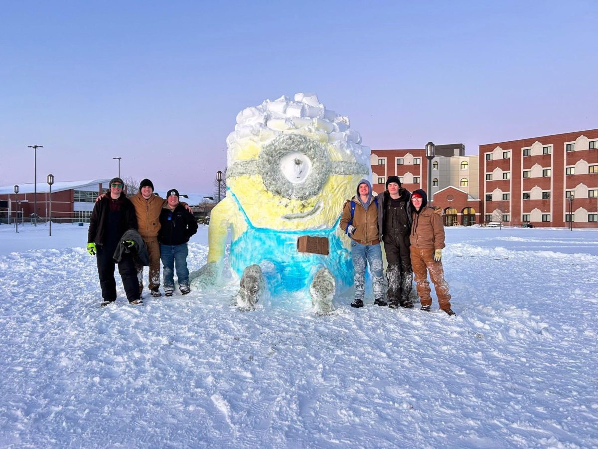 With two days out of school, VU students spent their snow days trying to keep busy. These students passed the time by constructing a 13-foot tall minion.